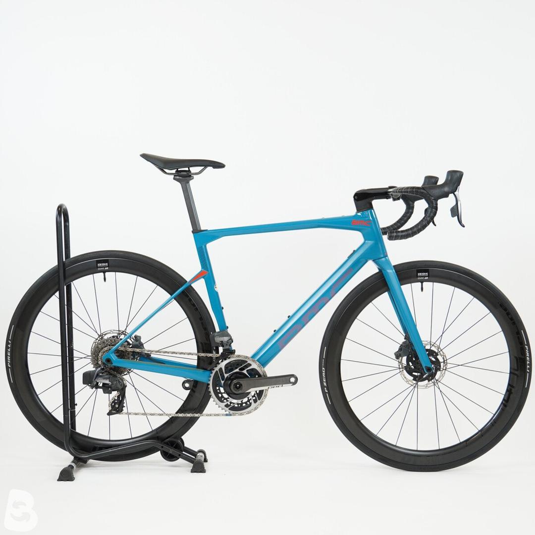 BMC Roadmachine 01 THREE blu red blk Gebrauchtrad 2020