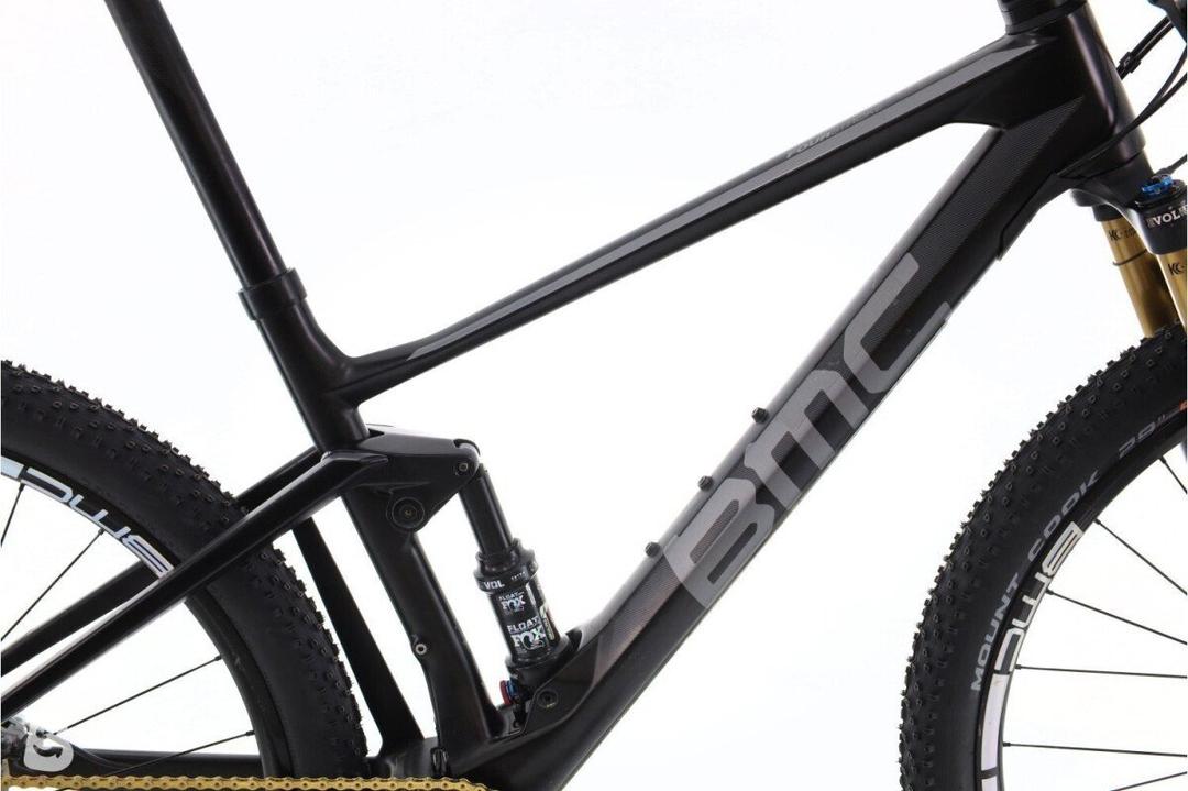 BMC Fourstroke 01 THREE 2022