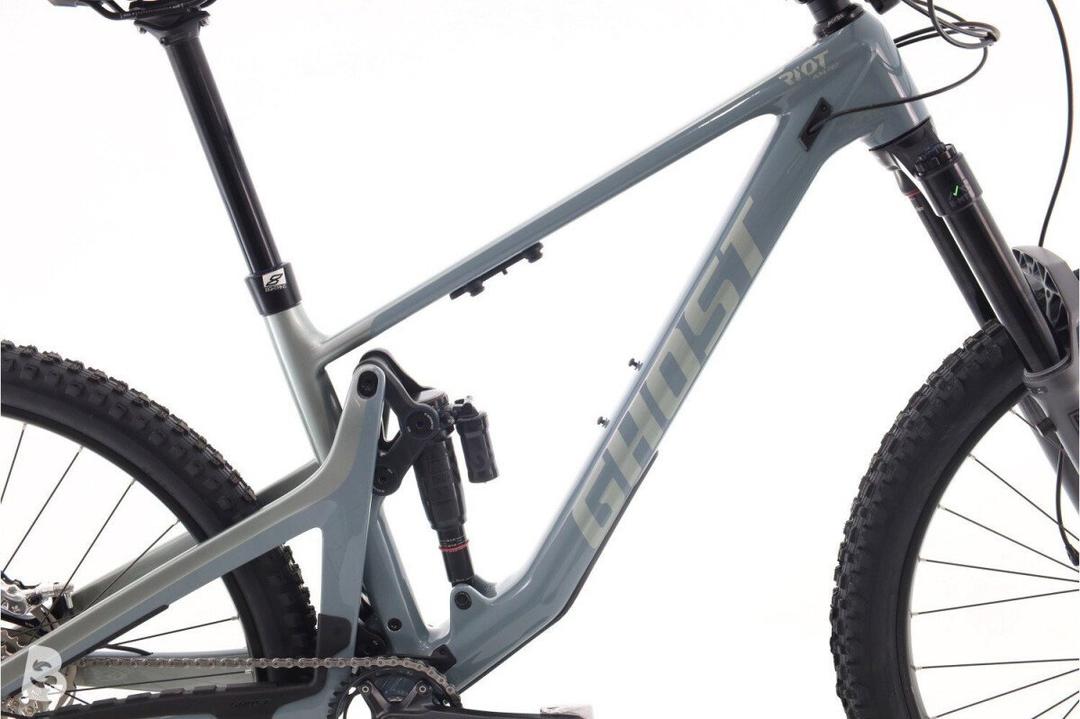 Ghost Riot AM Pro CF XT 2024