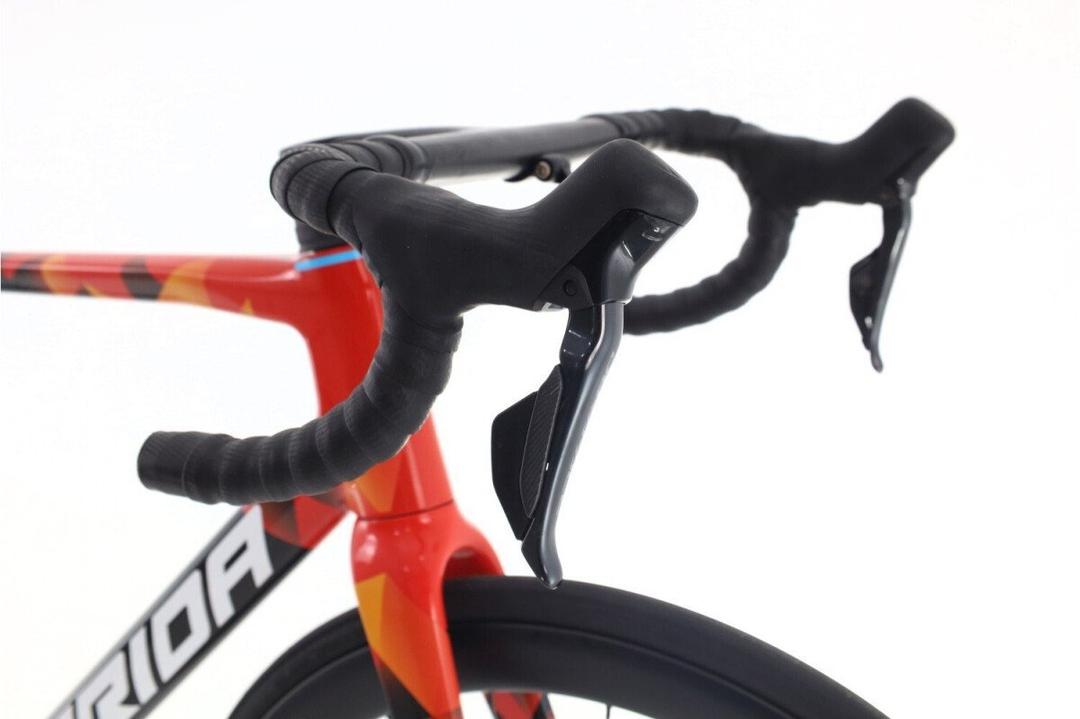 Merida Scultura Team Team Bahrain Victorious Di2 12V 2023