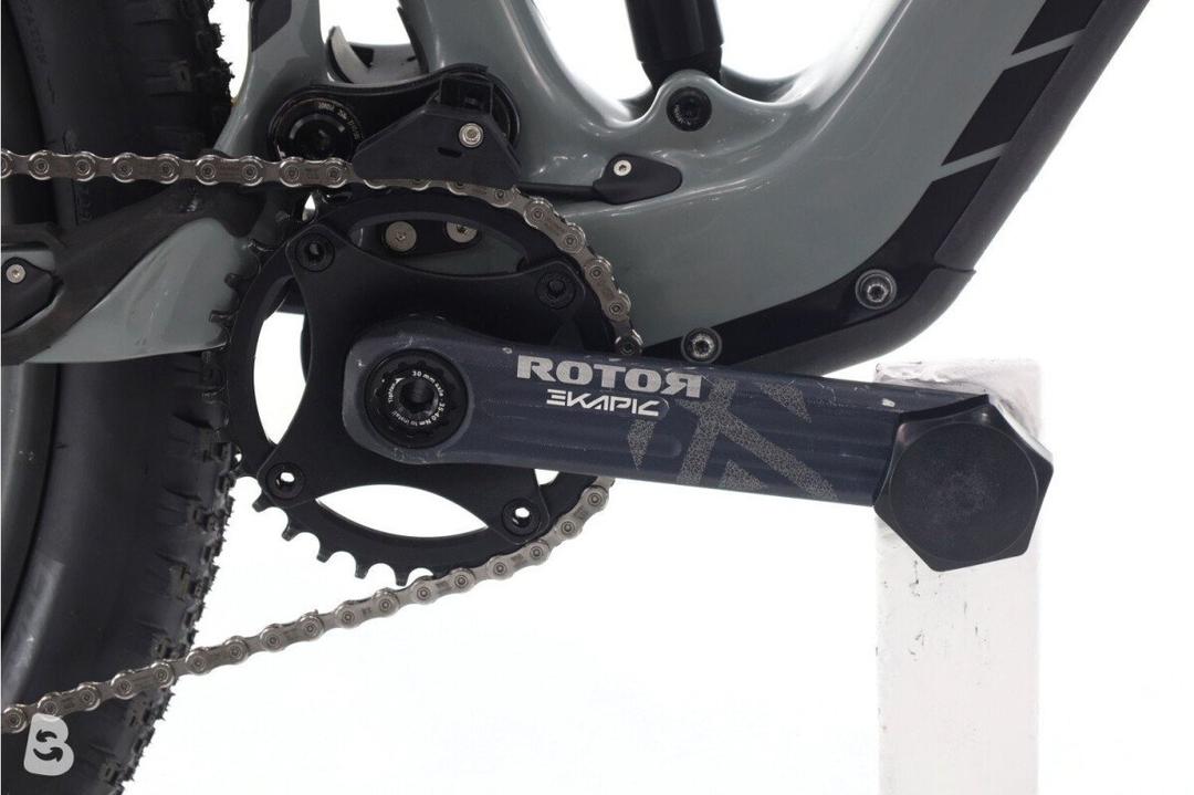 False Pivot Shuttle SL XT 2023