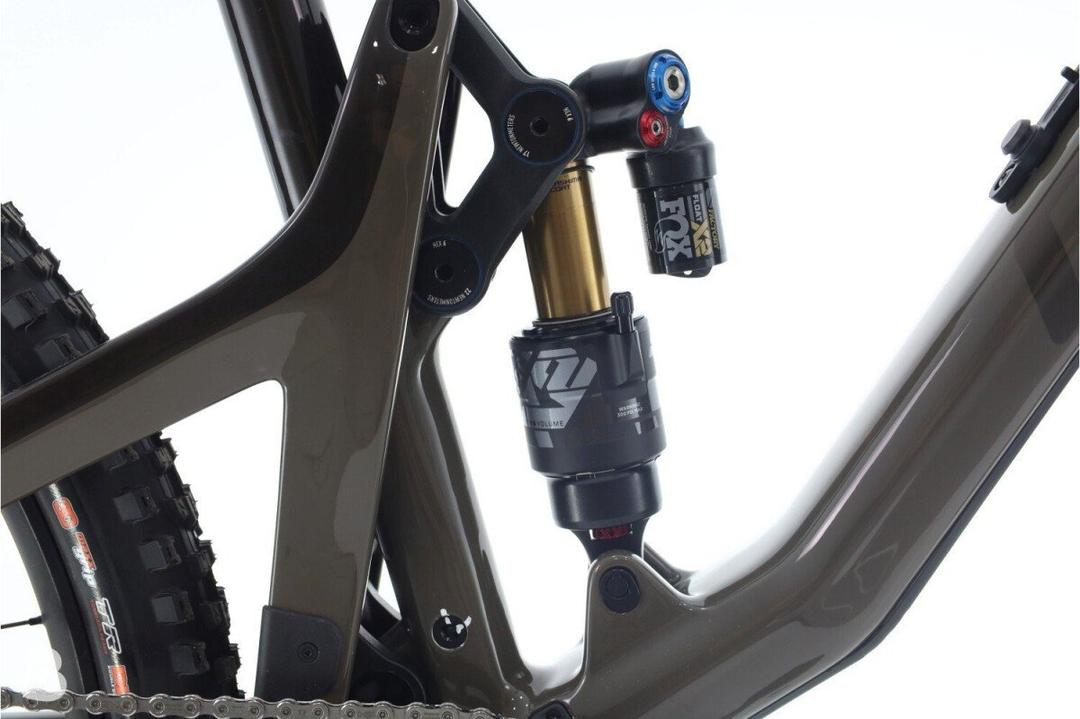 Ghost Riot AM Full Party XT 2024