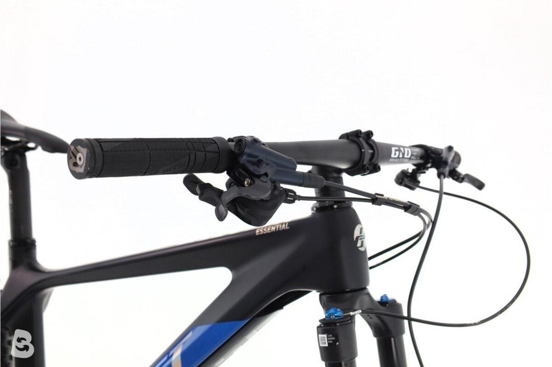 Ghost Lector Essential 2024