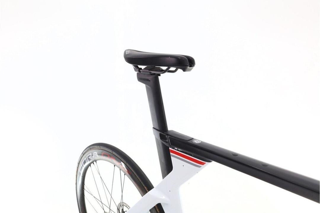 BMC machine 01 L.Warbasse EPS 12V 2022