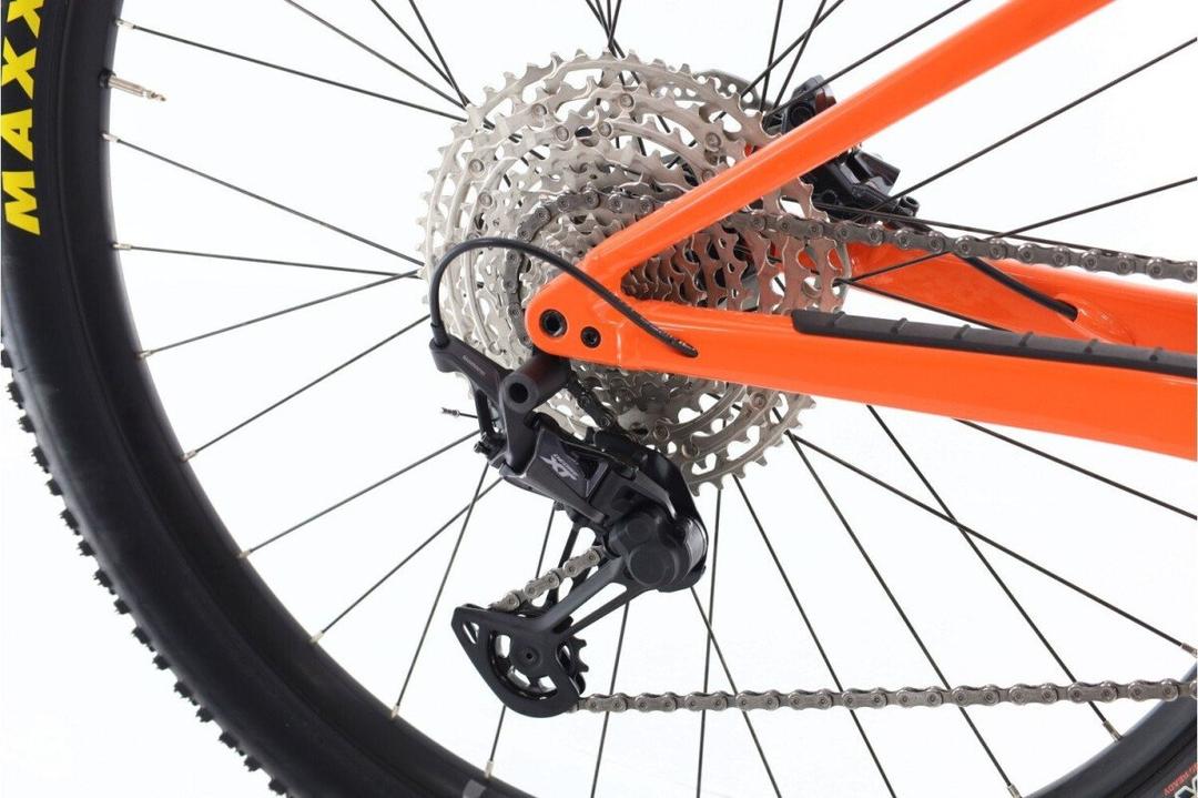 Orbea Oiz H20 XT 2022