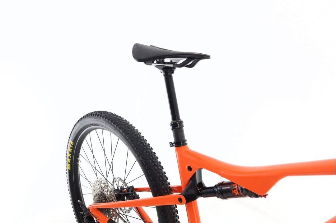 Orbea Oiz H20 XT 2022