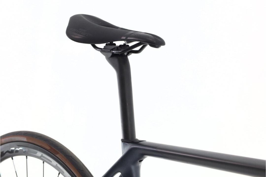 Megamo Raise Di2 12V 2022