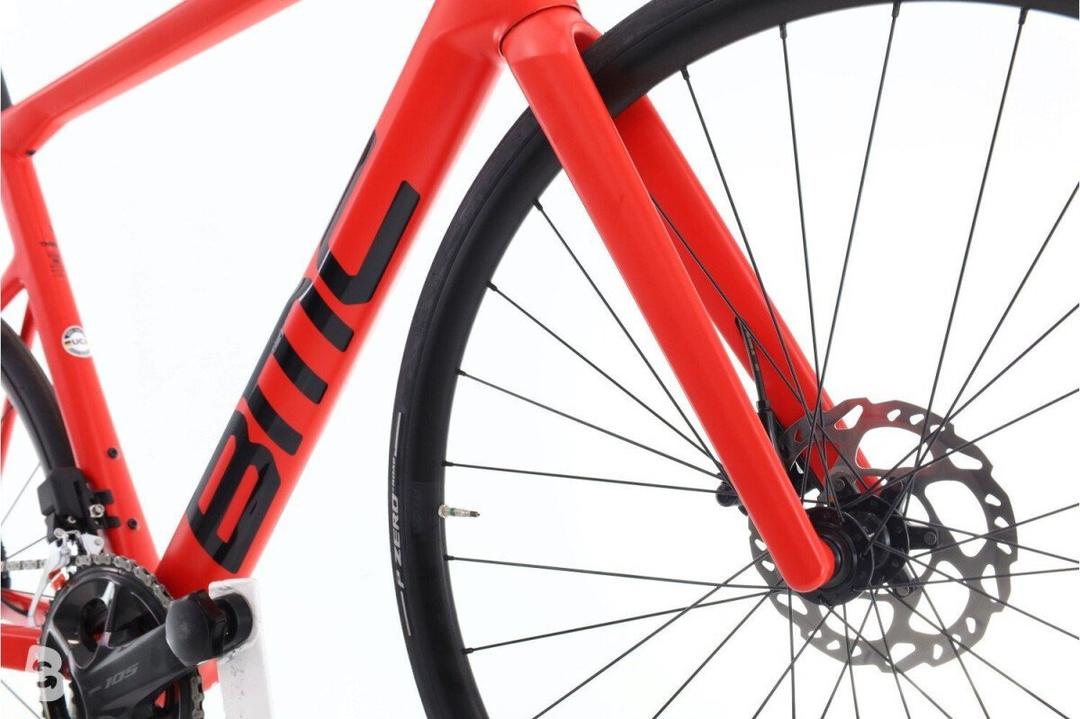 BMC Teammachine SLR Three Di2 12V 2025