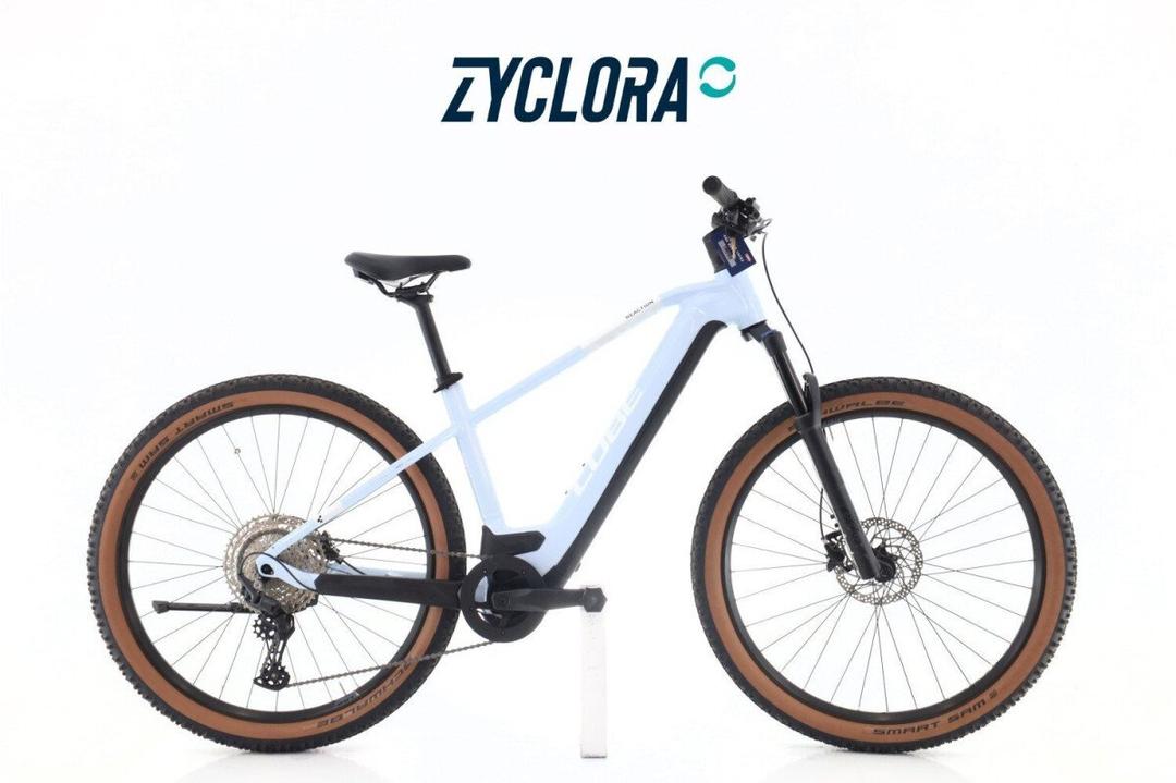 Cube Reaction Hybrid Pro 2023