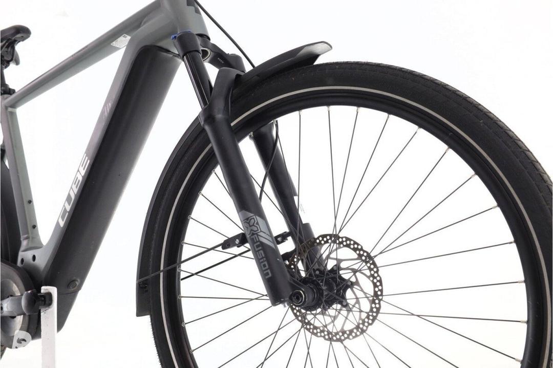 Cube Kathmandu Hybrid Pro 2022